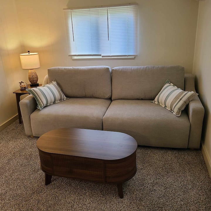 Seafoam Cottage | Walk To Lake, Beach, Downtown - Port Clinton, OH