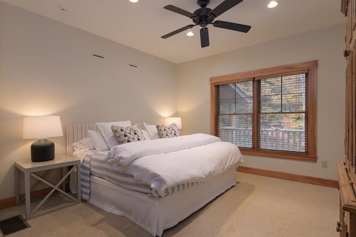 เตียงคิงไซส์