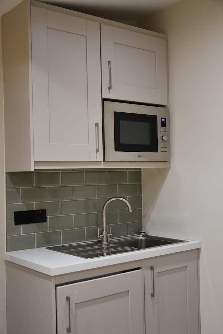 "Saoirse" New Cosy 1 Bedroom En Suite Apartment - Kinsale