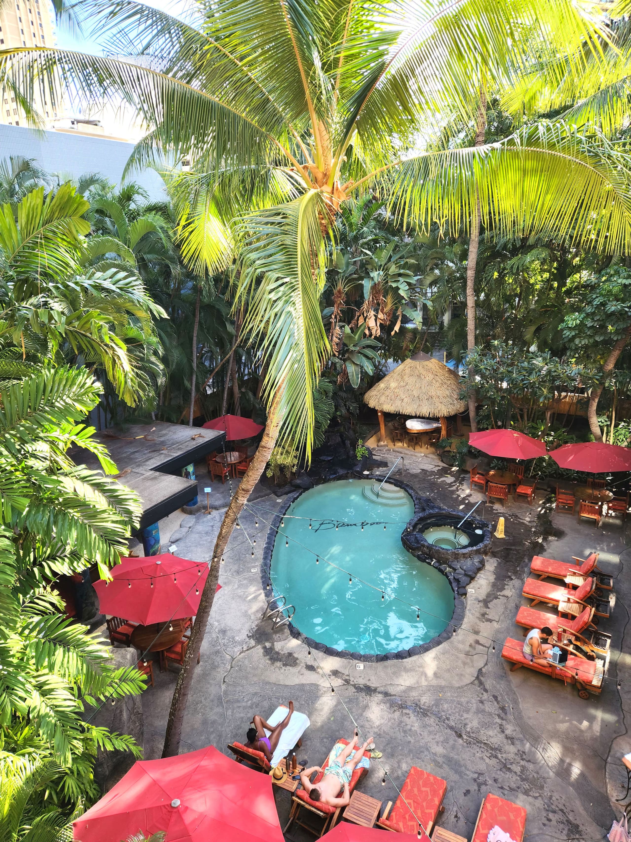 Hotel in Honolulu · ★4.96 · 1 bedroom · 2 beds · 1 private bath - Image 6