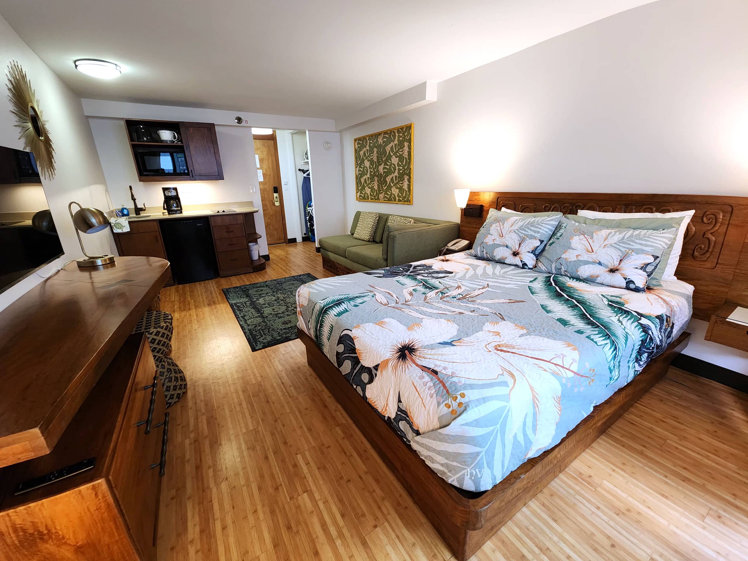 Hotel in Honolulu · ★4.96 · 1 bedroom · 2 beds · 1 private bath - Image 1