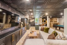 WILD & BLUE | Sleeps 8