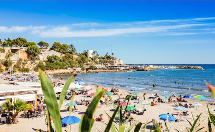 Family Friendly 3-bedroom Townhouse With Pool - Cabo Roig