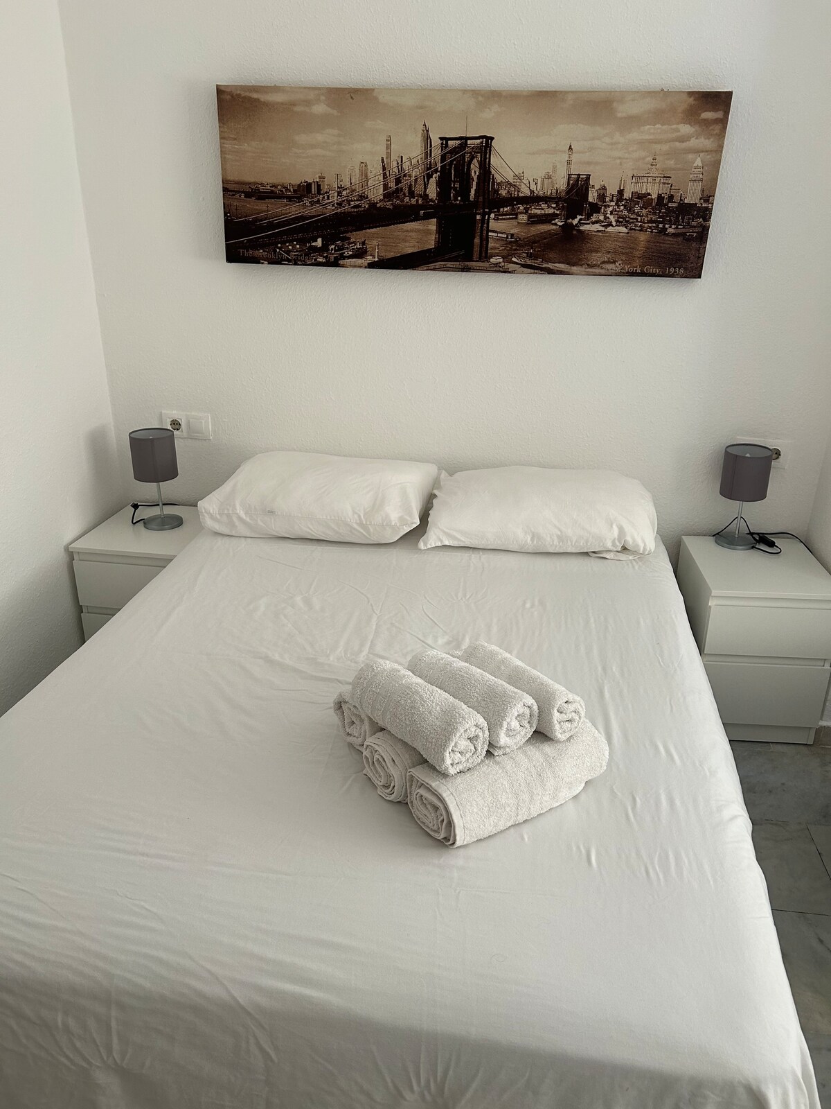 Popular Airbnb listing: Málaga María Zambrano Station in La Princesa