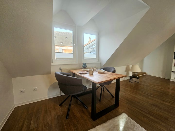 Neu & 2 Zimmerwohnung 68qm2 Mit Skyline - Blick - Königstein im Taunus