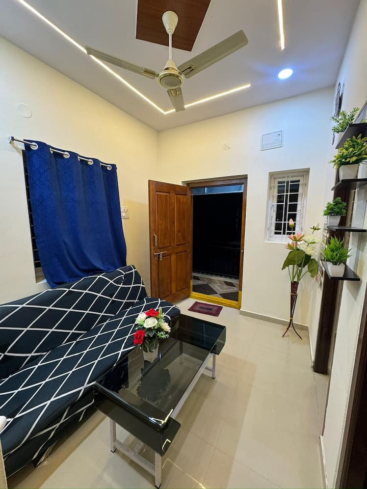 1bhk | Private Flat |Couple |4k Projector| Kitchen - Hyderabad