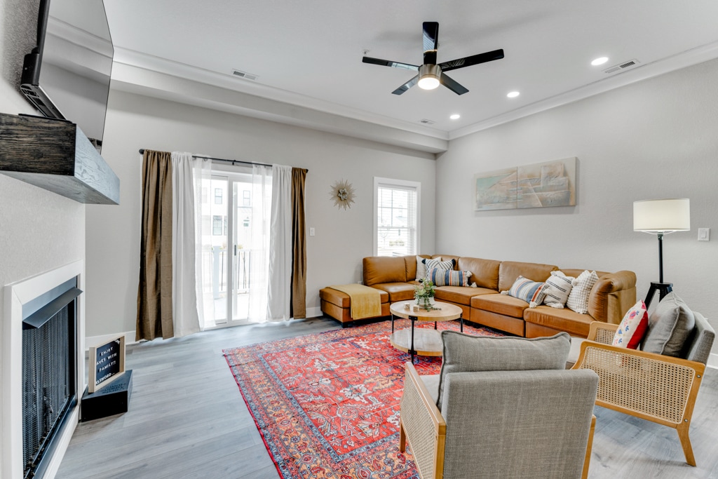 Fresh Look at Spacious 4Br Vb Condo Great For Families Pets