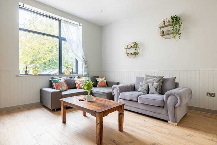 Free Parking| 4b| 2ba| Sleeps 8|spacious House| - Bruton