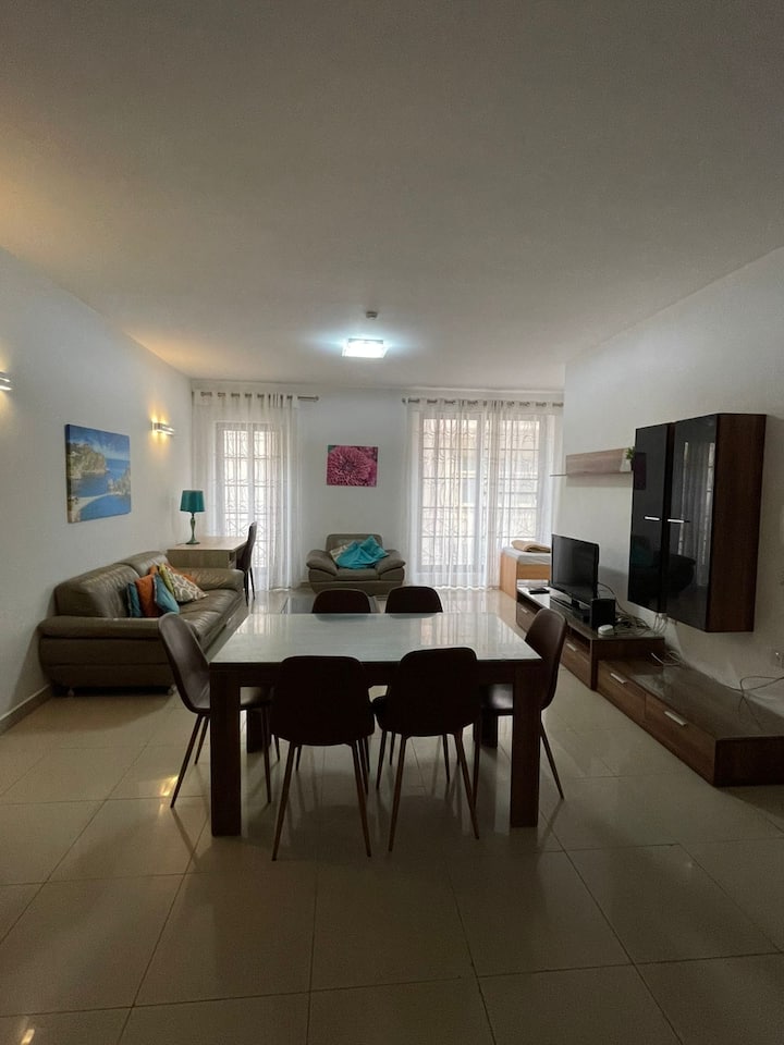 Sliema St Julian's Border 3br 2 Bath - Valletta