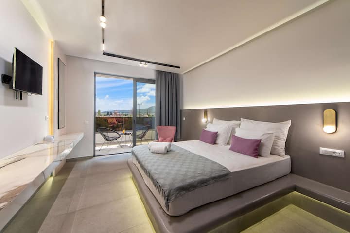 Madison Boutique - Double Delight - Faliraki