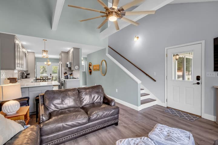 3 King Master Bedrooms On 9th Fairway, Gulf Hills - Ocean Springs, MS