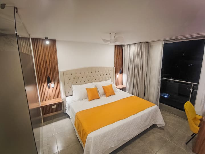 Cama tamaño King de 2 metros por 2 metros, para dormir como se merece.
