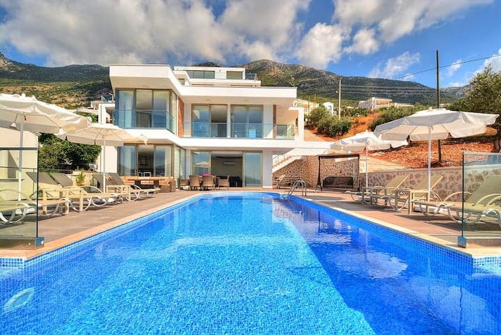 Luxury Sea View Villa · Private Pool · 4+1 ·Ahıska - Kalkan