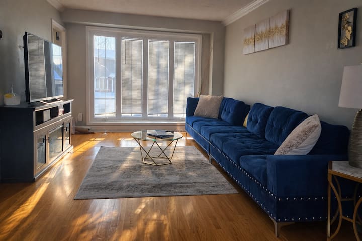 Lux 4br 3ba Home • Sunset Views & Ultimate Comfort - Hamilton