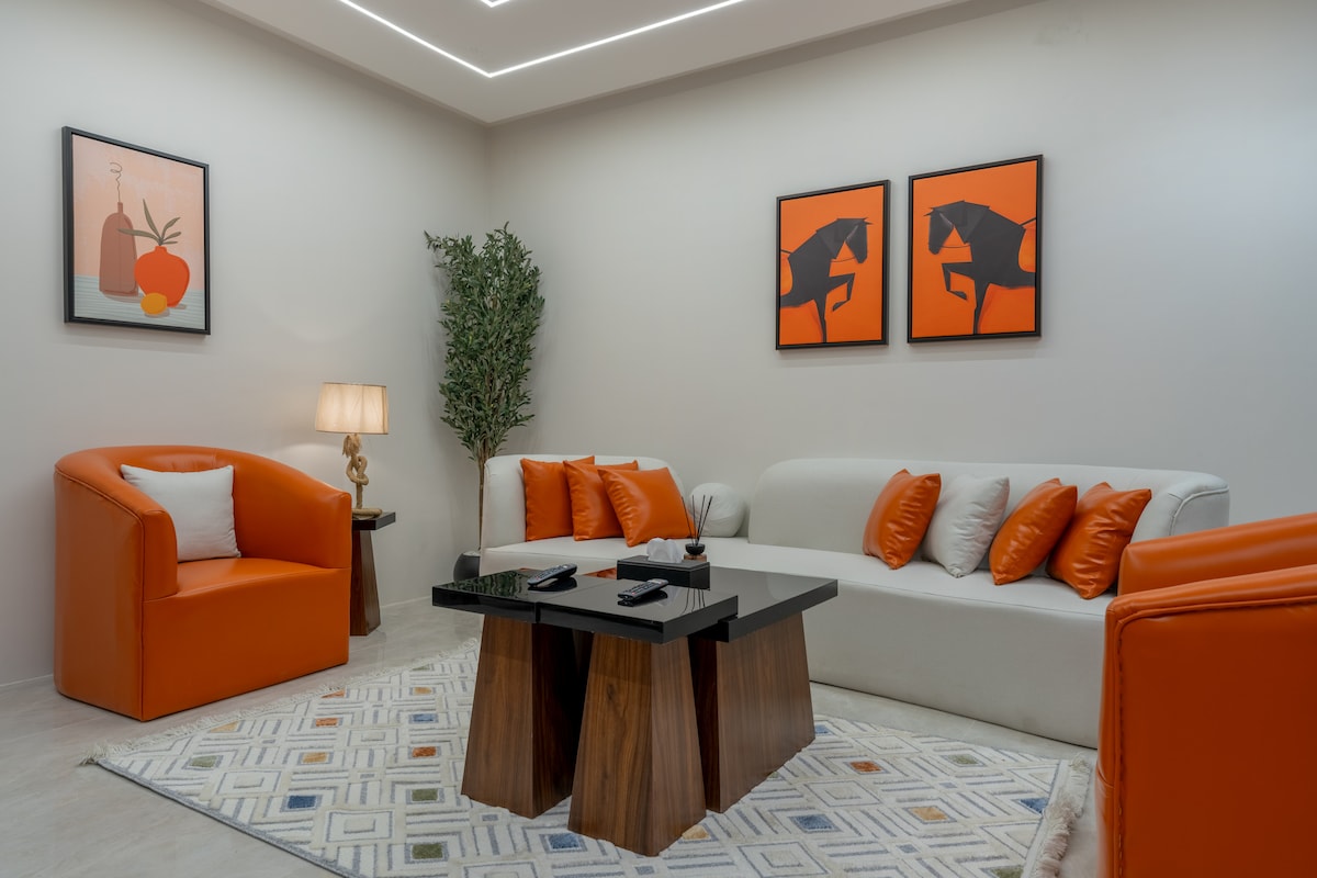Kamer en hal in de resortwijk met een rustig en elegant ontwerp 410 ...