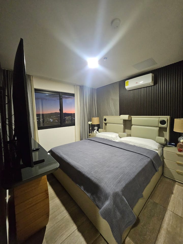 Ergonomic backrest, Hotel style