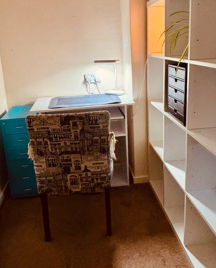 Double Room In Chesterfield Nr Peaks/chatsworth - Chesterfield