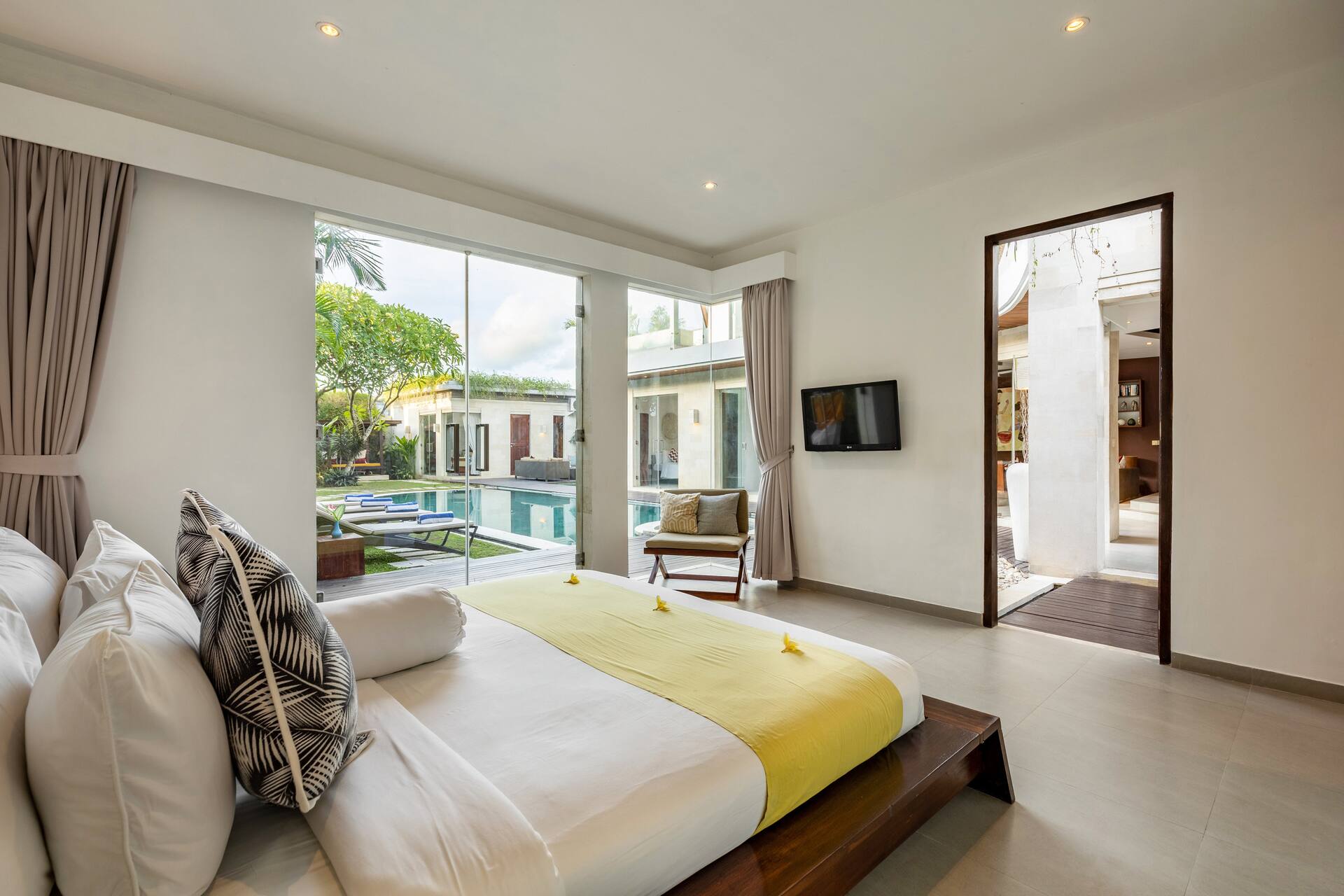 Spacious Designer Haven 4 Bedroom Private Villa in Seminyak 3
