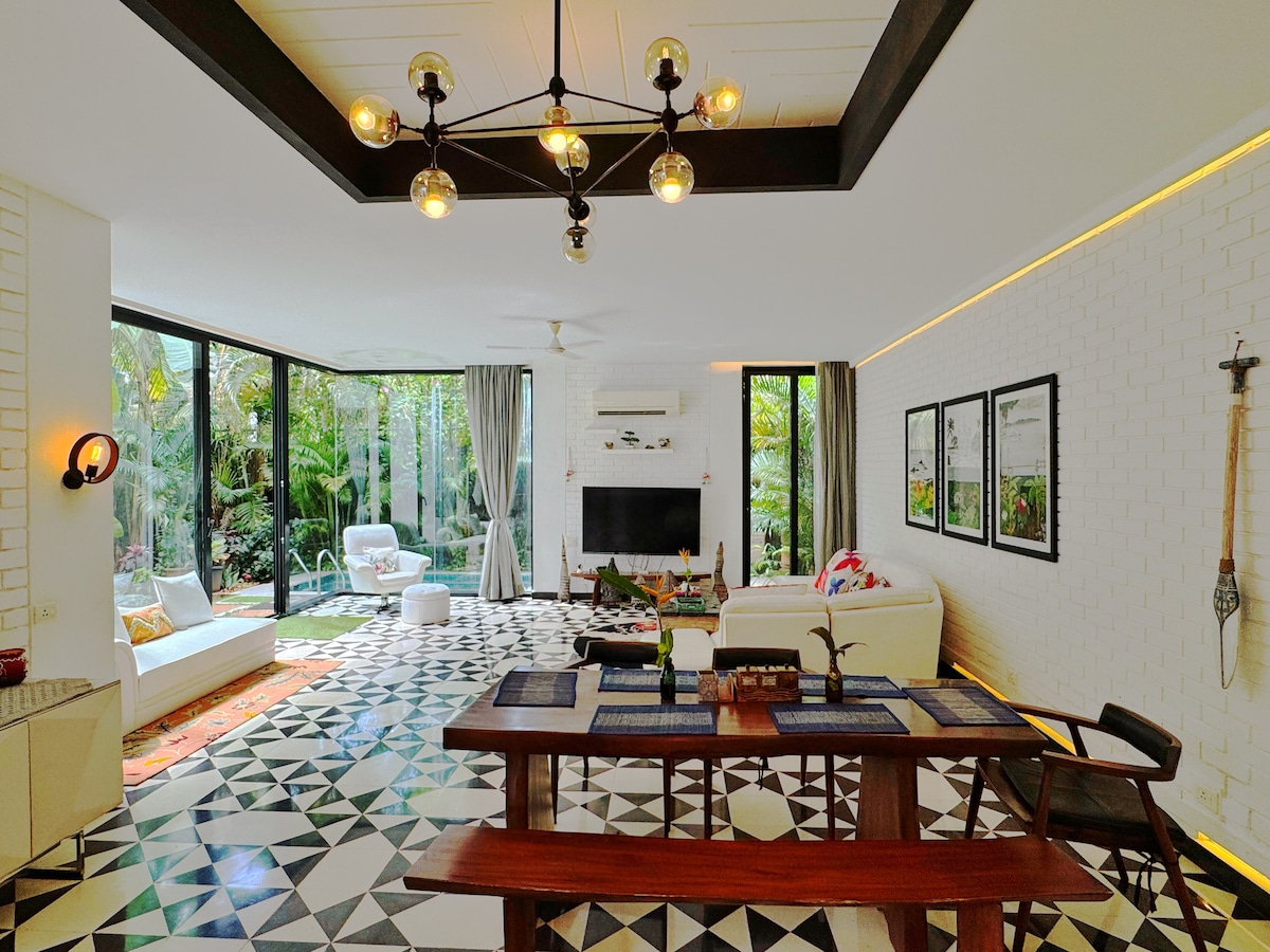Vianaar 3 BHK Private Pool Villa BathTub - Vagator - Villas for Rent in ...