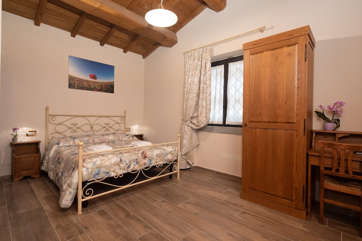 Spavaća soba 8