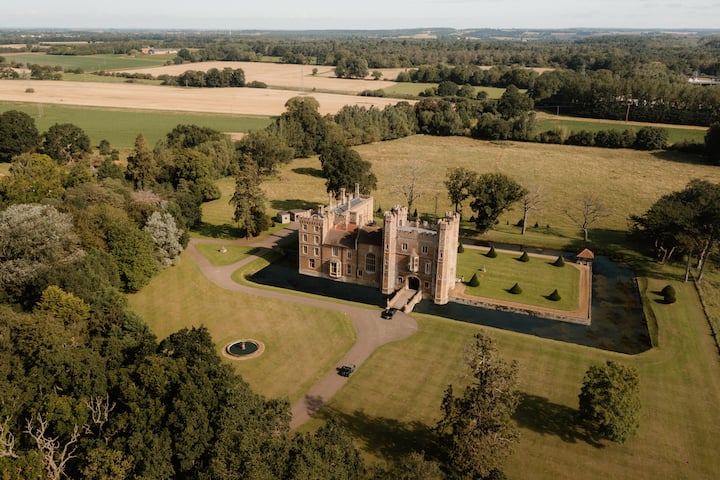 Historic Castle In Norfolk - Norfolk