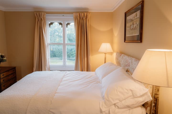 Bedroom 12