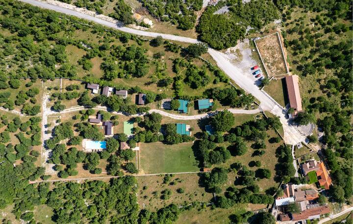 Nice (Sta)caravan In Obrovac - Croatie
