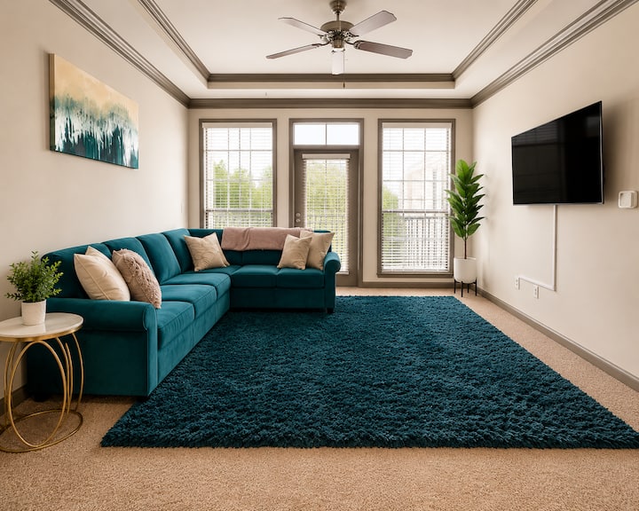 Cozy King Suite | Perimeter Center - Sandy Springs, GA
