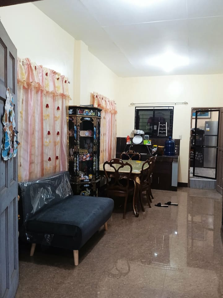 Chic & Cozy Hideaway, Premium Comfort Stay - Malaybalay