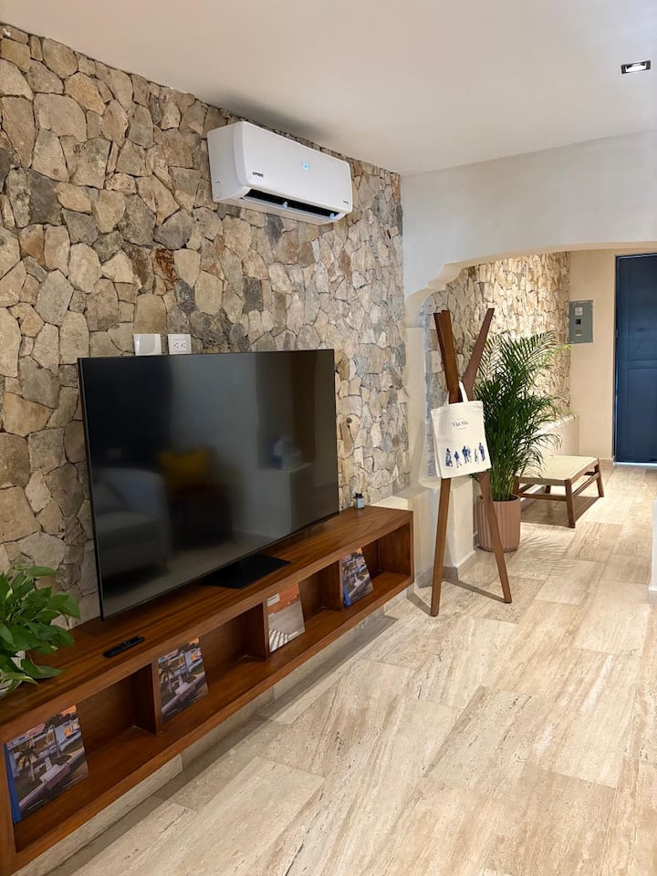 Increíble Casa Nueva Frente Al Parque "La Plancha" - Yucatán