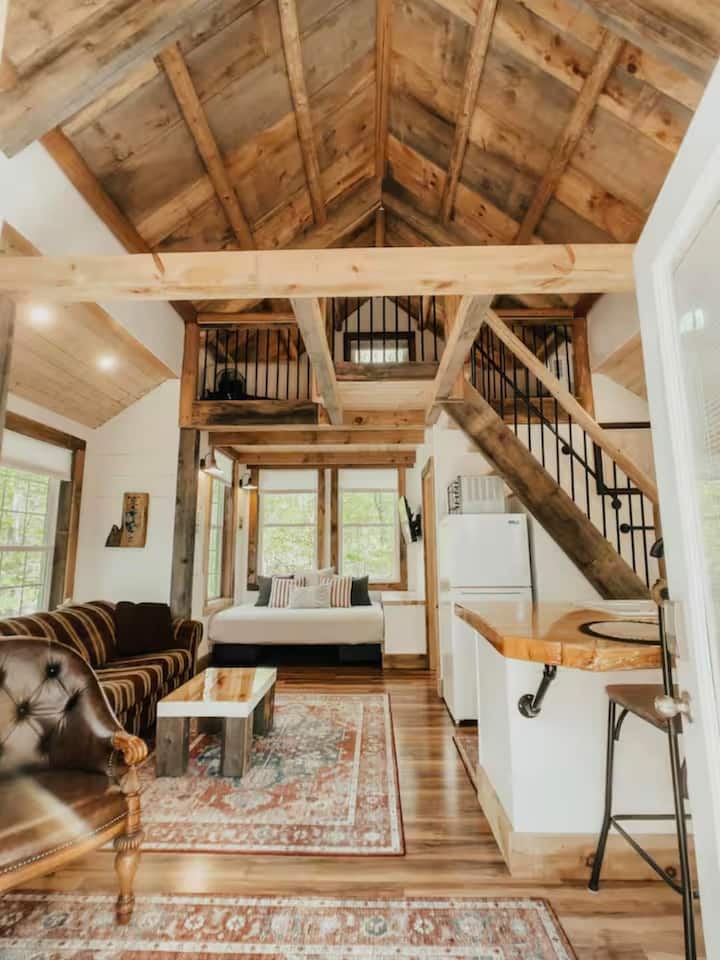 The Loft & Lodge Lake Retreat - Lake Winnipesaukee, NH