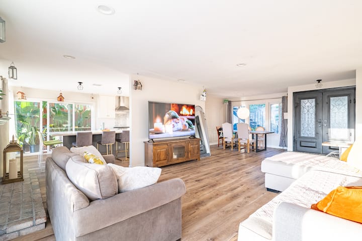 Relaxing Retreat With Peaceful Surroundings - Rowland Heights, CA