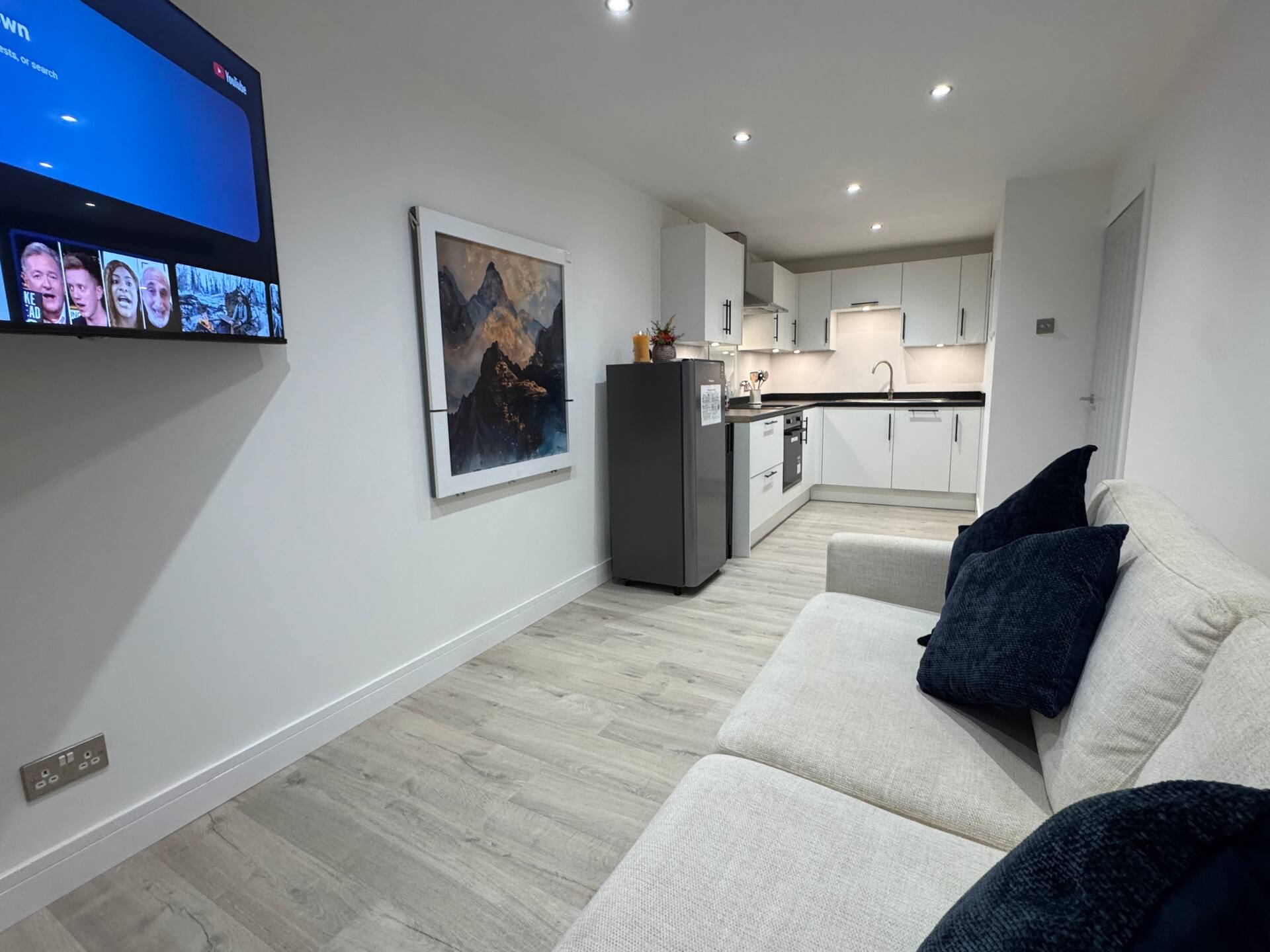Cosy Modern 2 Beds Chorley Center