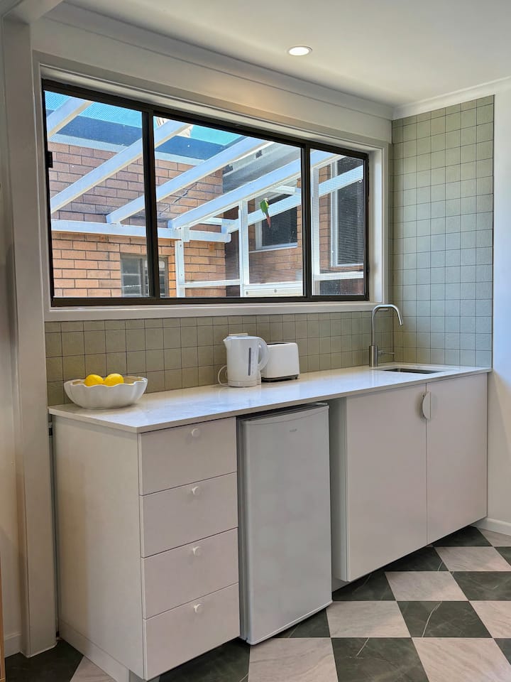 Brandy Nook | Guest Suite - Redcliffe