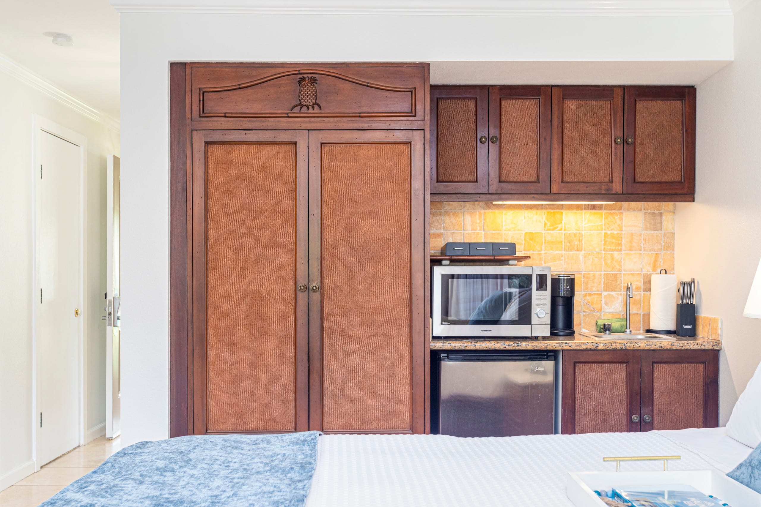 Islander Beach Getaway w/Ac, hottub & pool - Photo 2