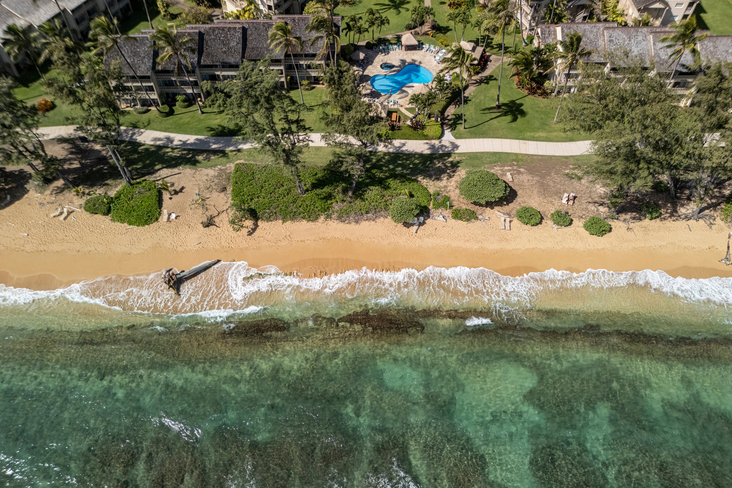 Islander Beach Getaway w/Ac, hottub & pool - Photo 46