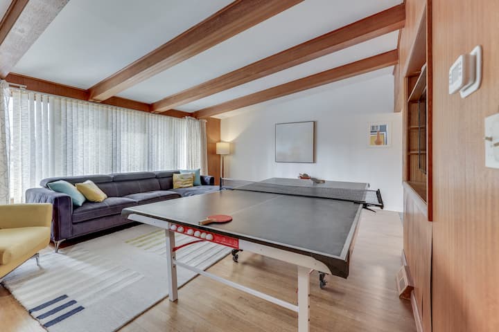 Mid-century Modern~pool~family Fun~30 Min To Indy - Greenfield, IN