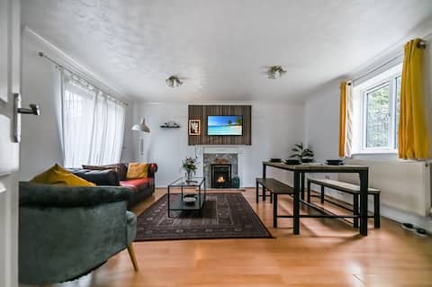 3BDR House 15 Min from Station for 7 ppl CMK