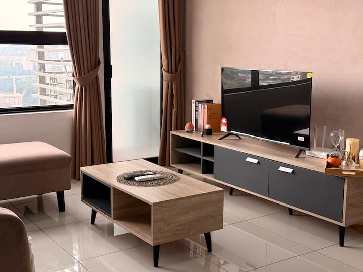 Subang 6 Pax|sri Kdu| Sunway|wifi+netflix|parking - Subang Jaya