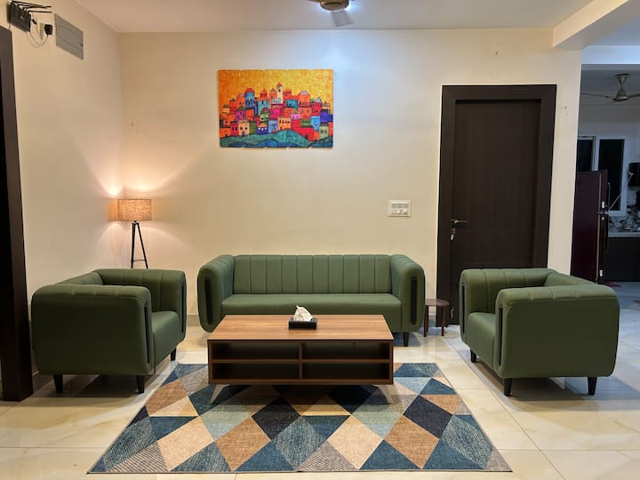 Green & Serene - 4 Bhk First Floor Of A Bungalow - Patna