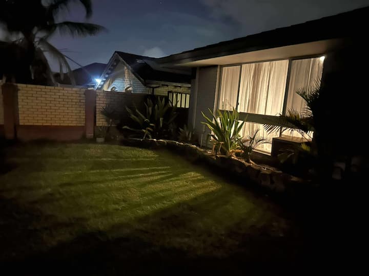 4 Bedroom Home - Perth