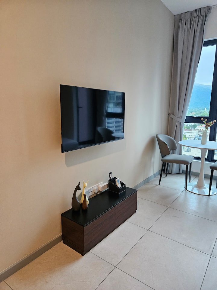 Premium Studio Suite @ 22 Macalisterz - 3 - George Town