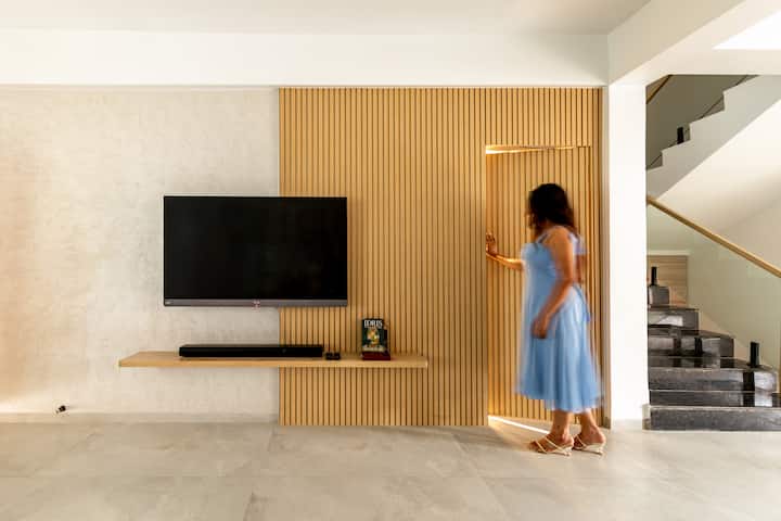Living room image 4
