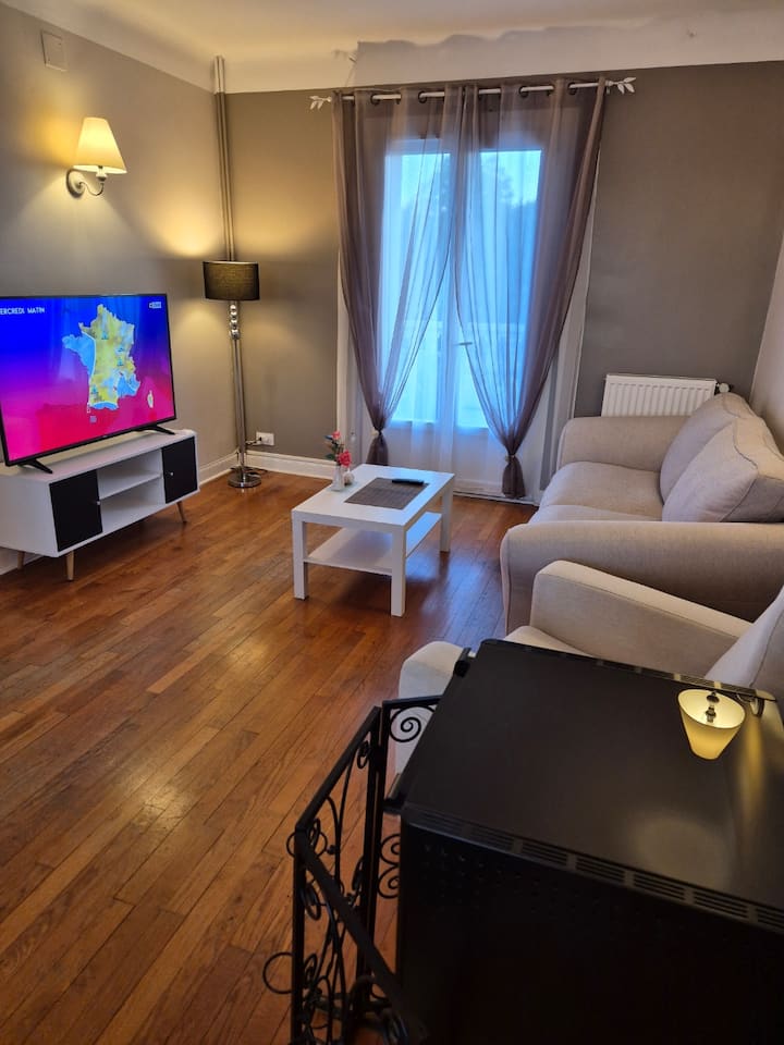 Maison Entière 2 Chambres - Néris-les-Bains