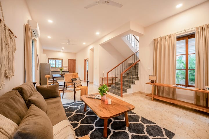 Living room 1 image 9