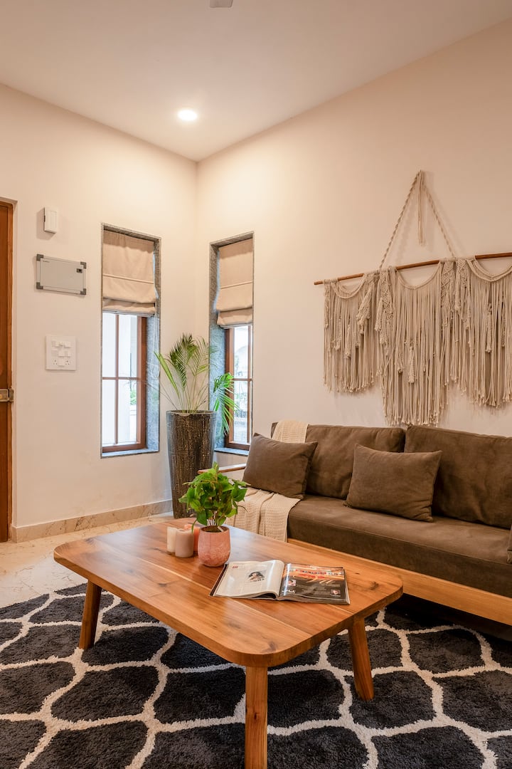 Living room 1 image 6