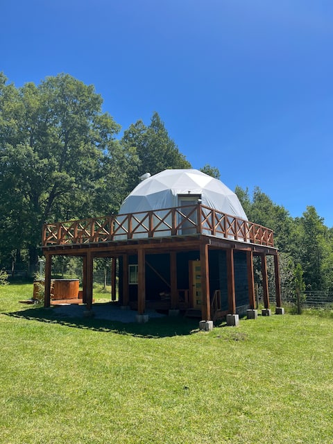 Beautiful Dome at height with Tinaja and access to River