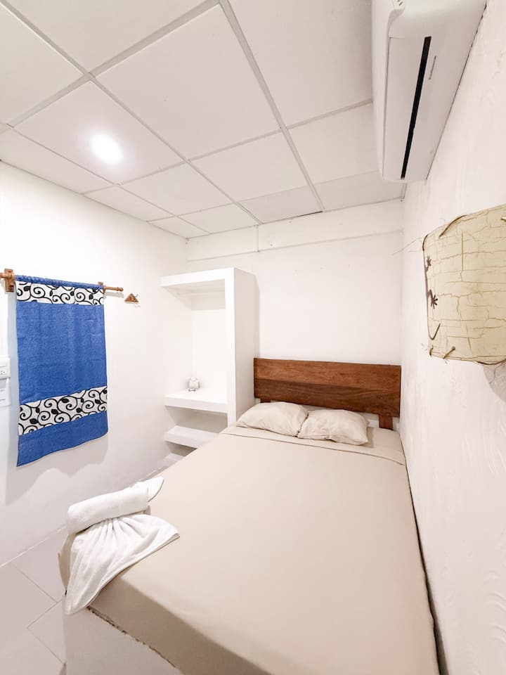 საძინებელი 4