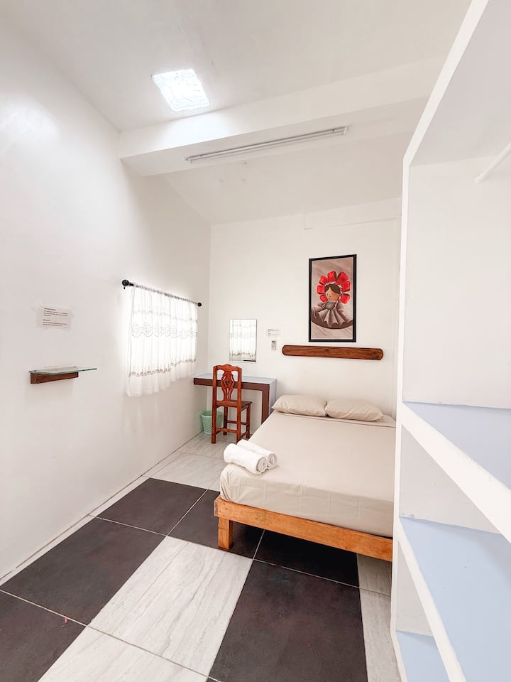 საძინებელი 1