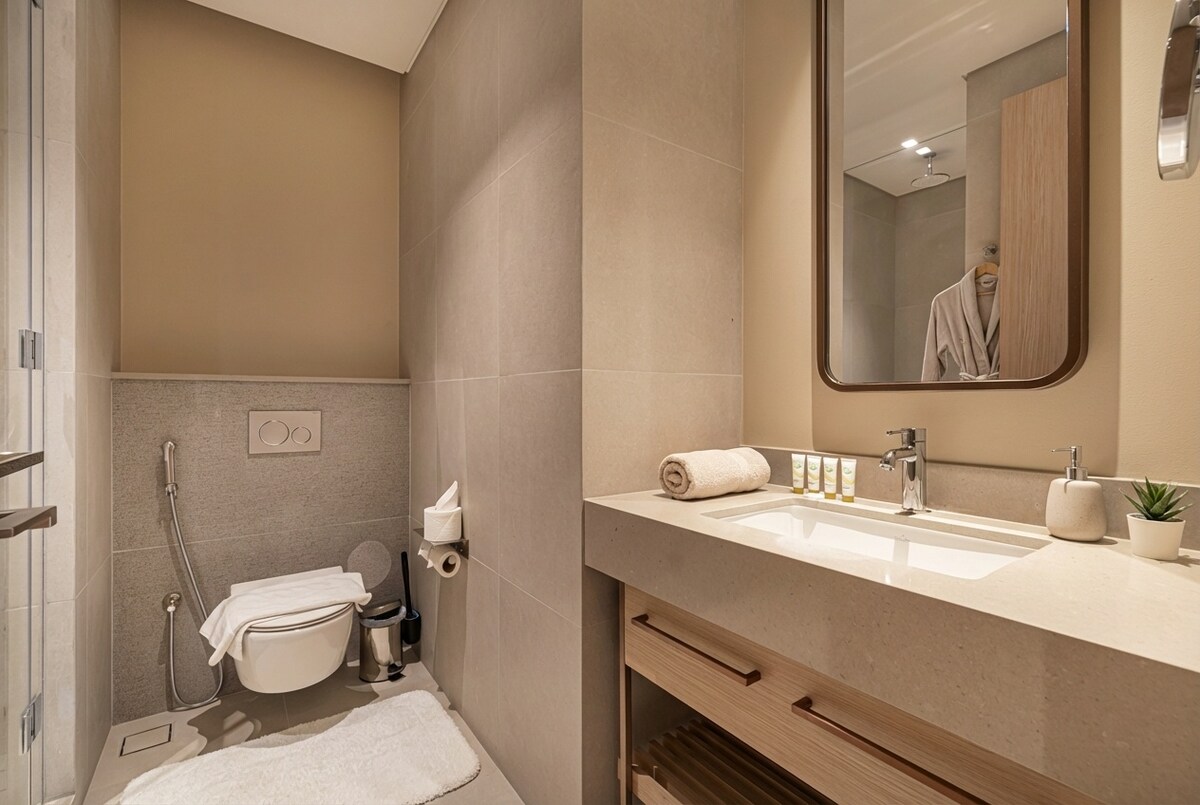 2 Bedroom Furnished Apartment | Vida Residences Dubai Mall 33